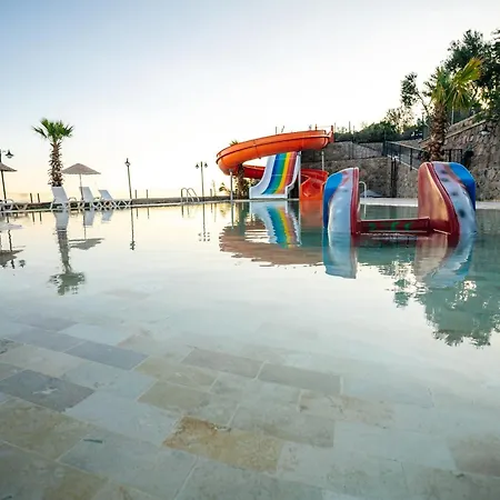 Alis Farm Boutique &