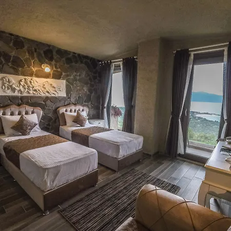 Alis Farm Boutique & 2* Ассос