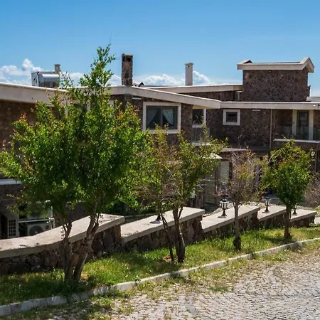 Alis Farm Boutique &